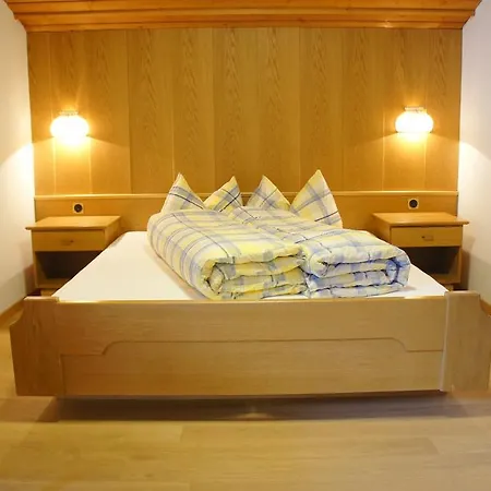 Arina Apartments